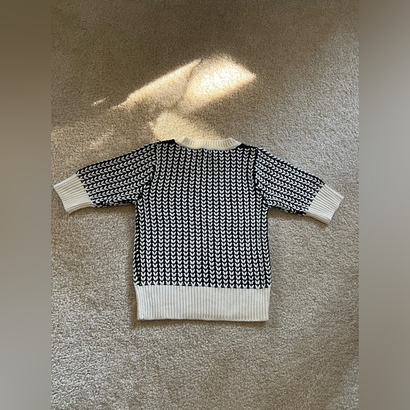 Banana Republic Heart Patterend Sweater. XS - Picture 5 of 6